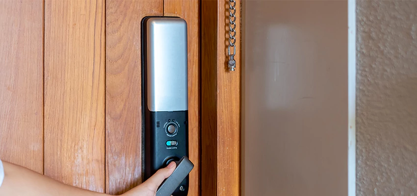 Home Security Electronic Locks Upgrades in El Granada, CA